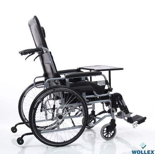 W213 Özellikli Tuvaletli Manuel Tekerlekli Sandalye yan kolları çıkar sırtı yatar