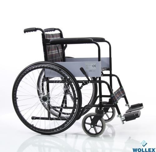 W210 Manuel Tekerlekli Sandalye Şık ekose kumaş kaplama emniyet kemerleri ve fren düzeneği